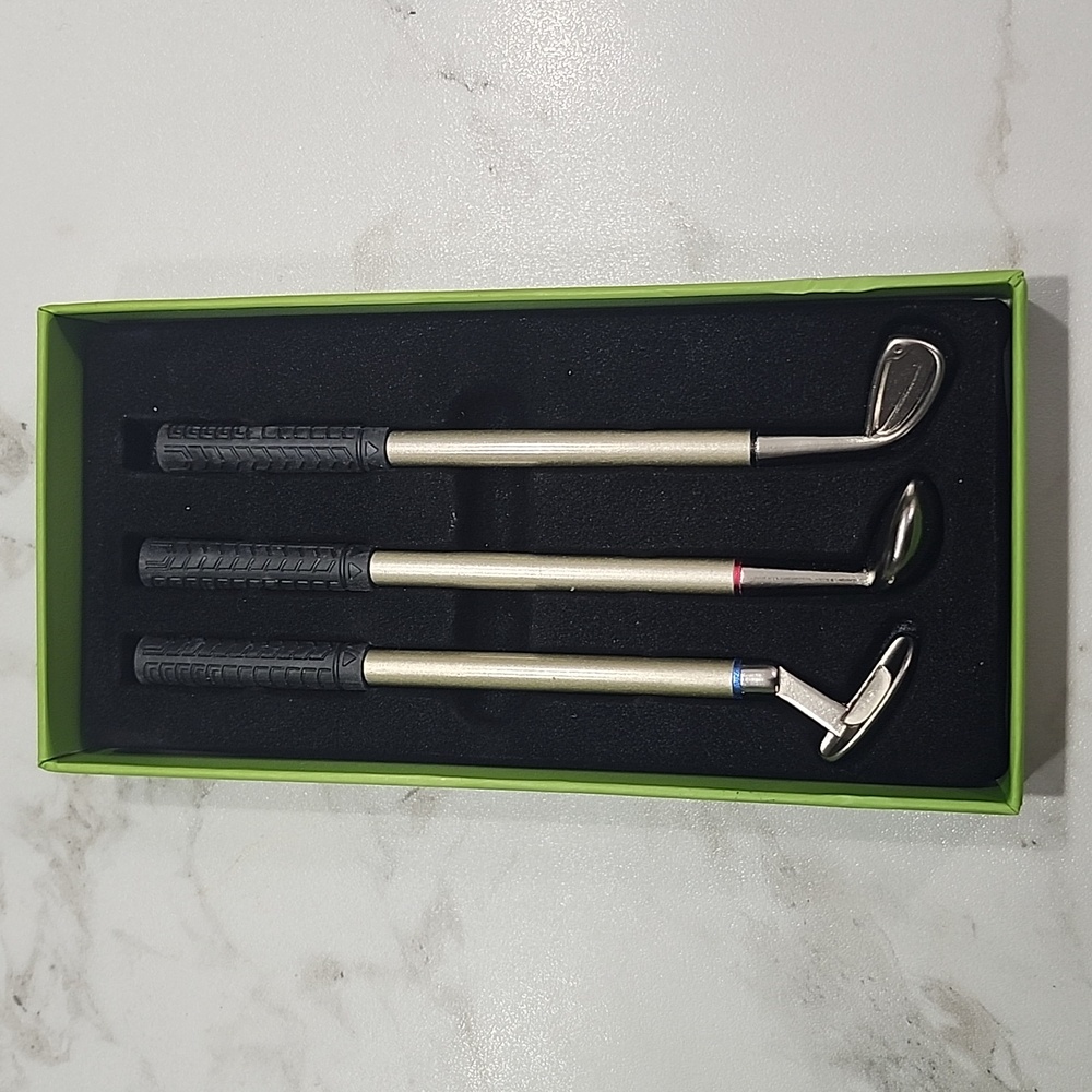 Golf Club Pens